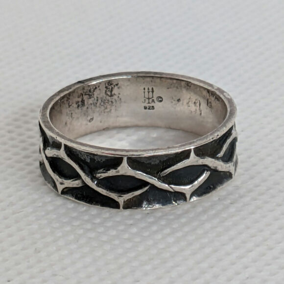 James Avery Crown of Thorns Ring - Sterling Silver - Size 10 - Picture 1 of 3